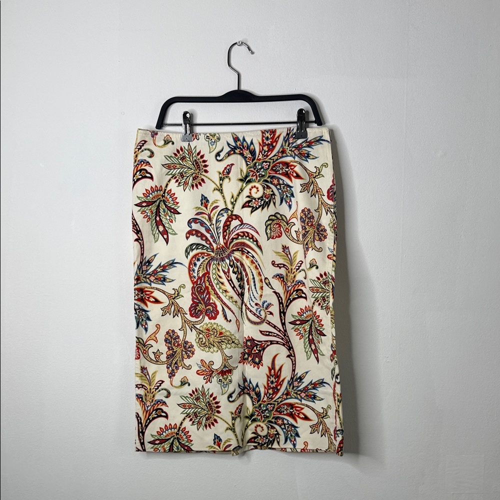 Zara Multicolor Floral Pencil Skirt